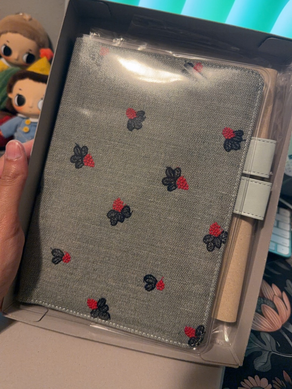 Hobonichi Mina Perhonen Light berry A5